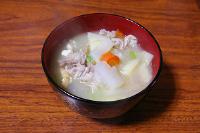 具沢山で美味しそうな豚汁